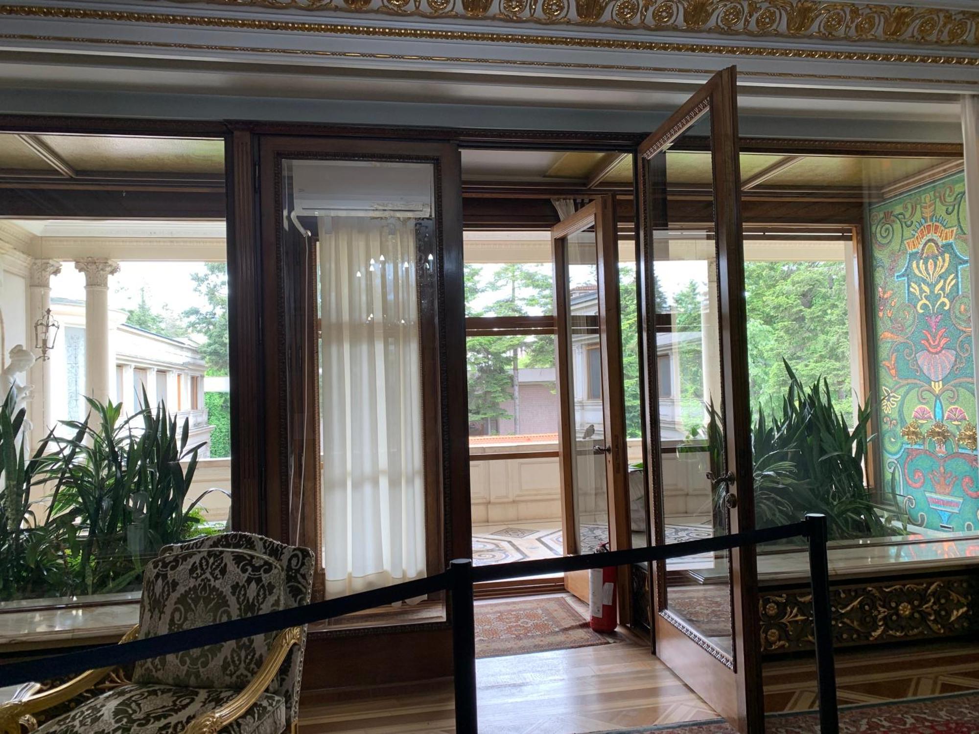 Apartment Faryna Bucarest Esterno foto